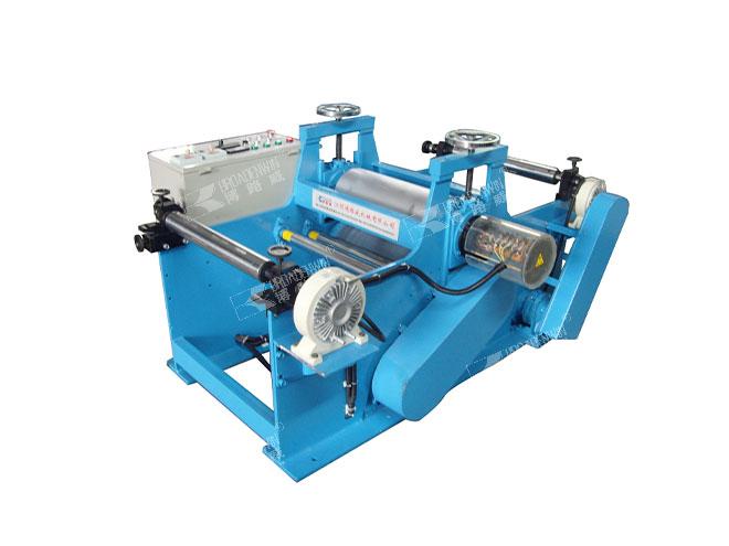 紙張壓紋機(jī) http://webhyip.com/uploadfiles/211.149.255.8/webid1945/source_water/202202/164596938169.jpg
